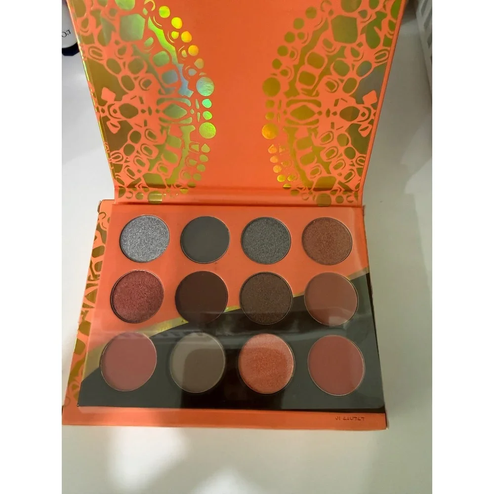 2 x Juvia's Place The Nubian 3 Coral Eyeshadow Palette 12 Shades New in Box